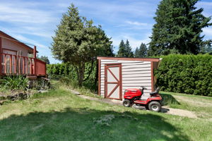  Photo 33