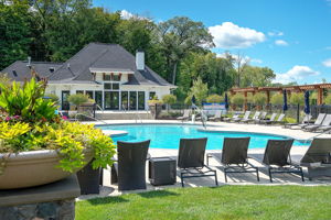 Woodland Cove Community Pool