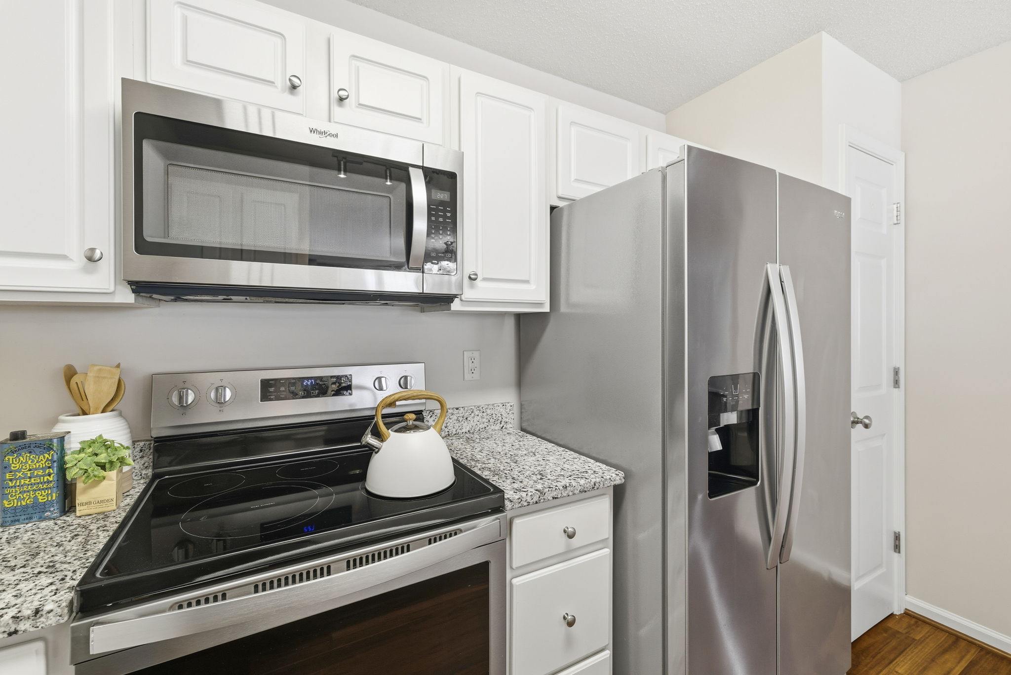 4285 Cedarcroft Ct 1D-17