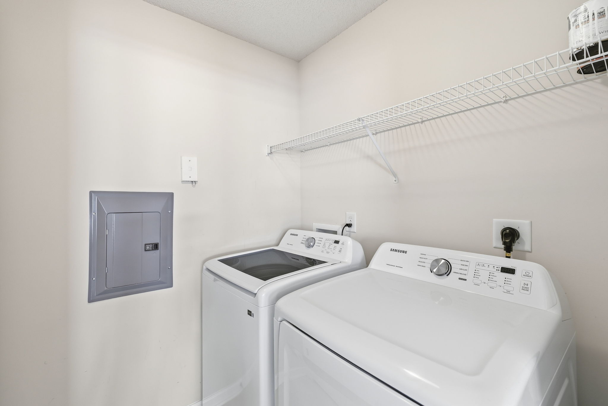 4285 Cedarcroft Ct 1D-25