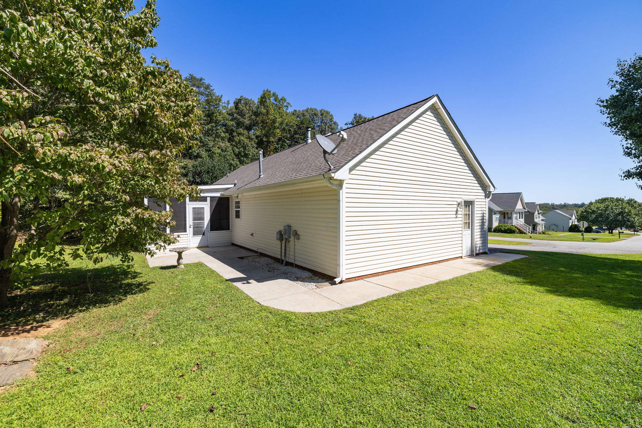 429 Hiddem Creek Rd-28