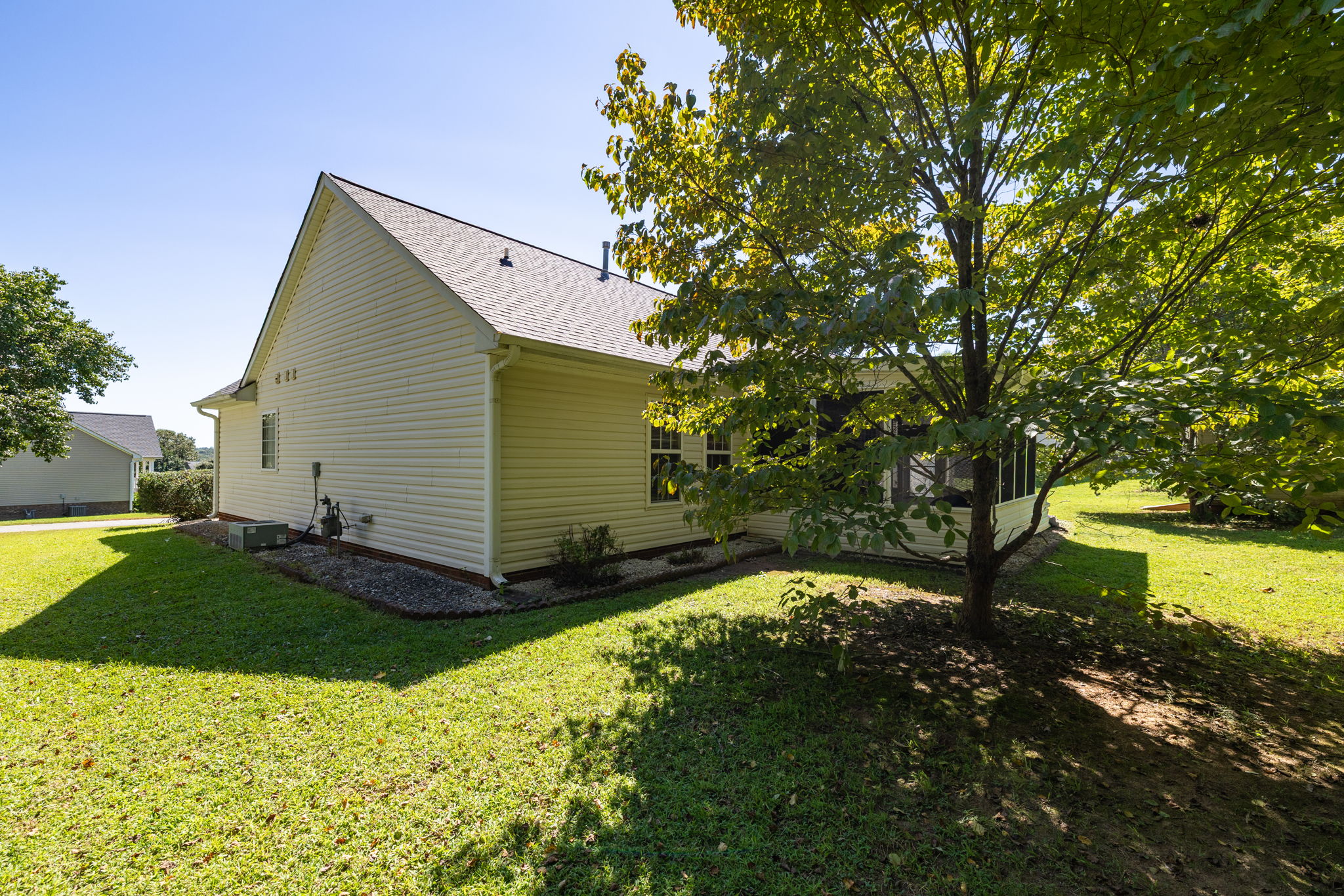429 Hiddem Creek Rd-30