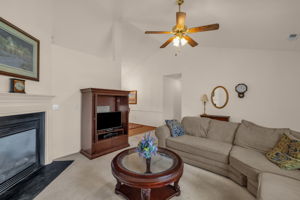 429 Hiddem Creek Rd-7