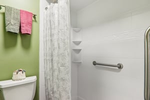 Mountains Blvd unit c102-S0710-026.jpg