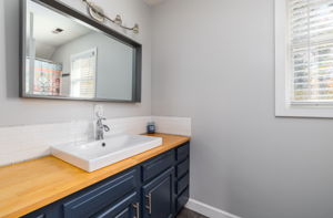 429 Palace Dr-21