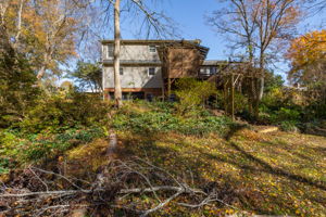 429 Palace Dr-36