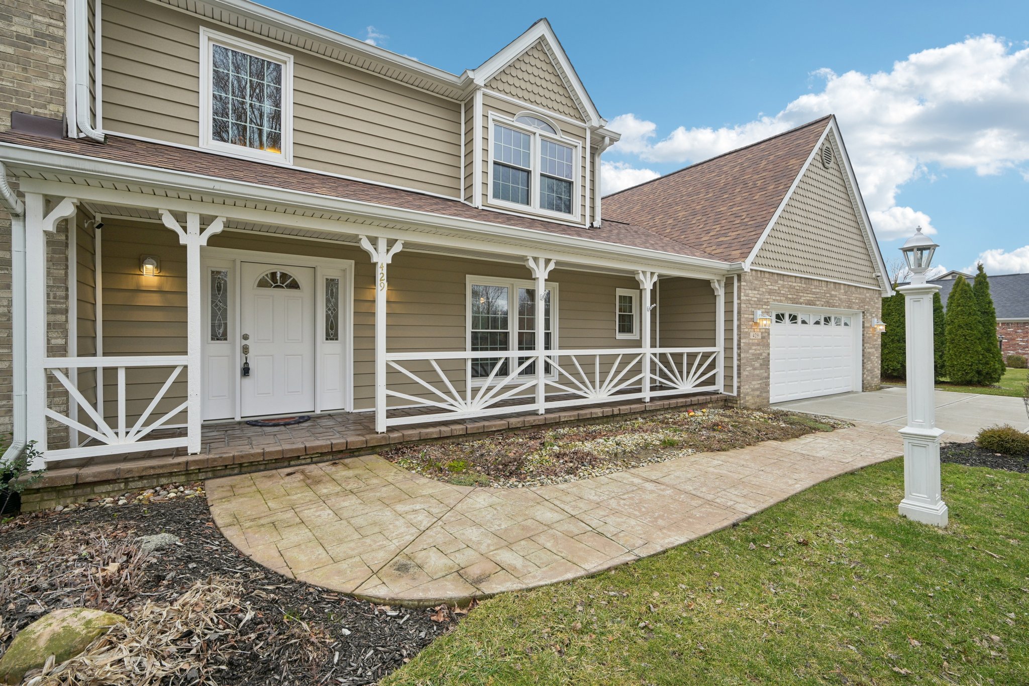 Sonhatsett Dr-S0603-005.jpg