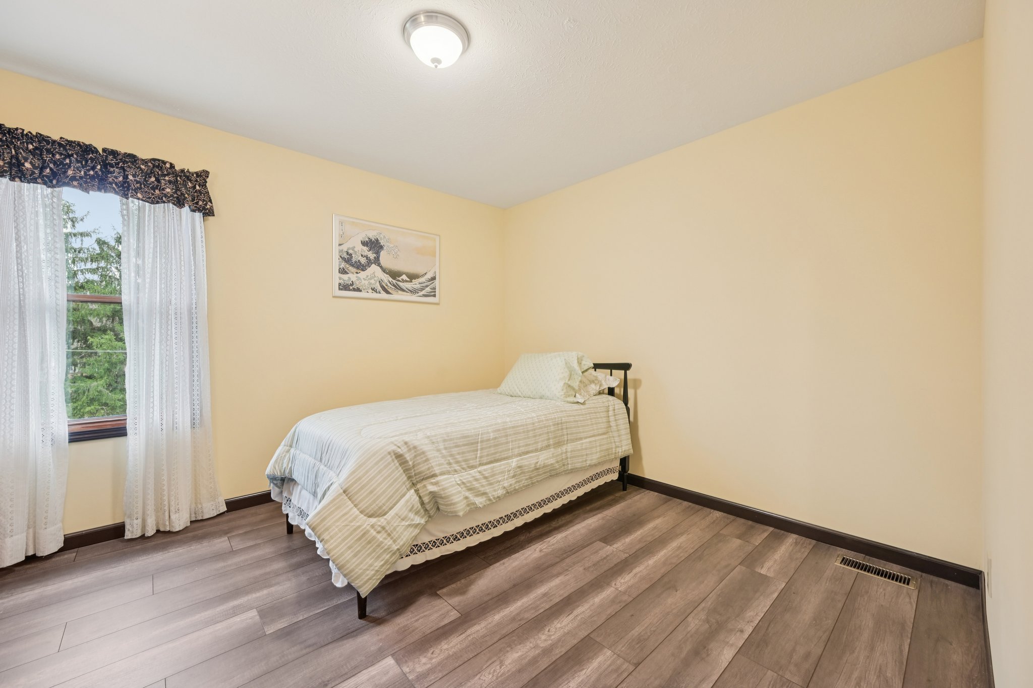 Sonhatsett Dr-S0603-036.jpg