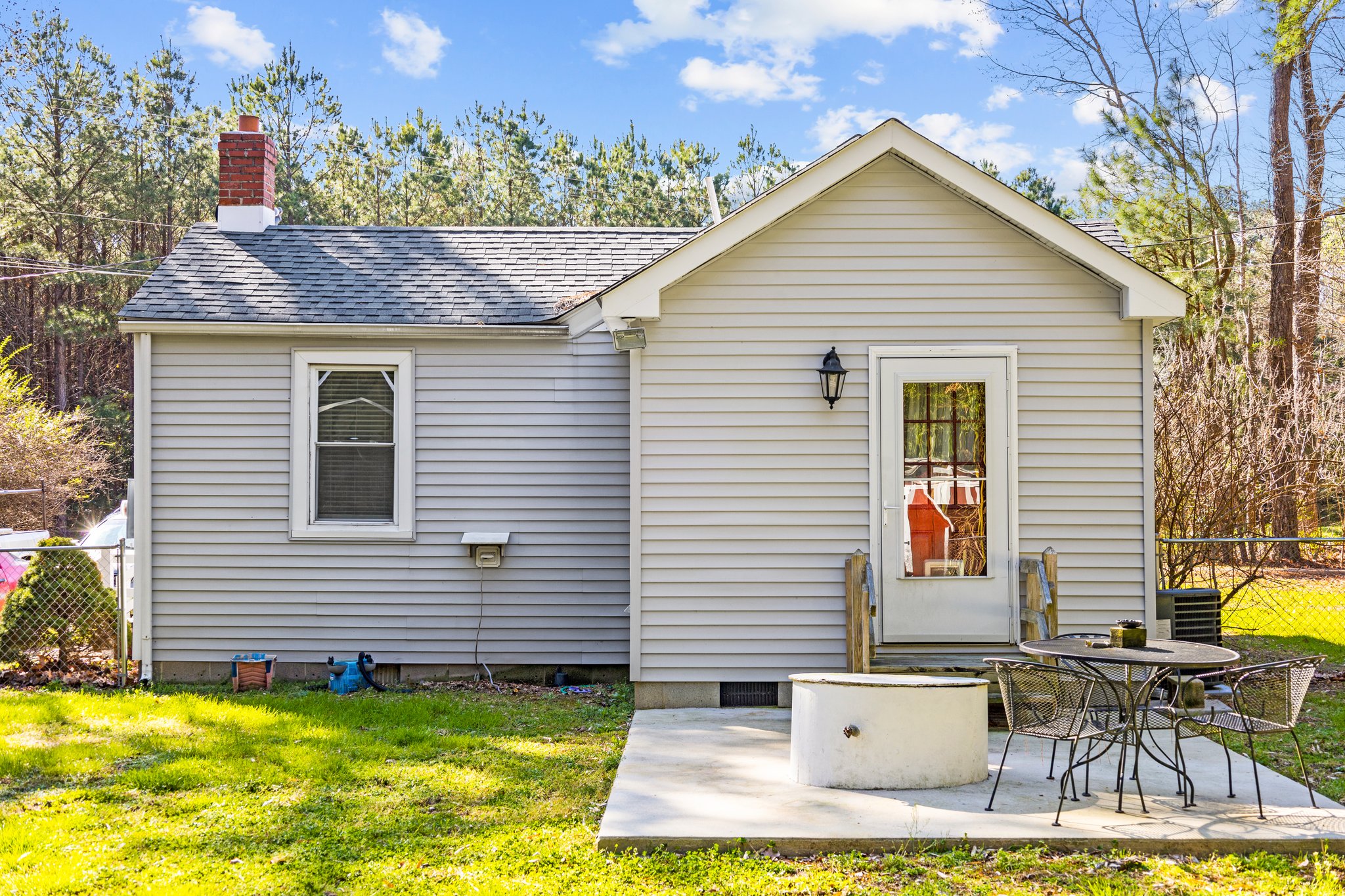 429 Timberneck Rd, Deltaville, VA 23043, USA