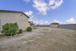  Photo 34