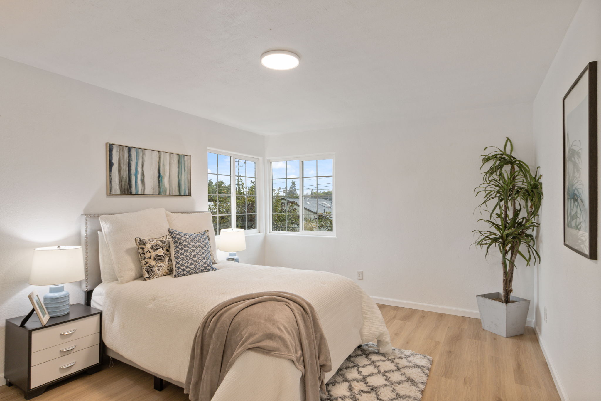 Upstairs bedroom #2