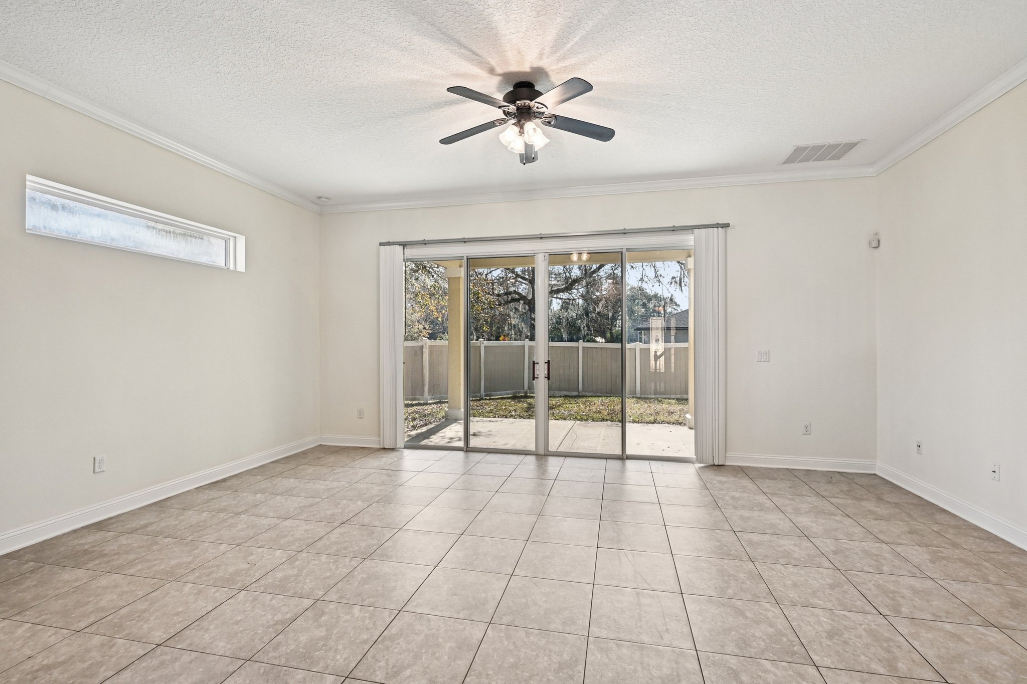 Summerton Oaks Cir-S1402-011.jpg
