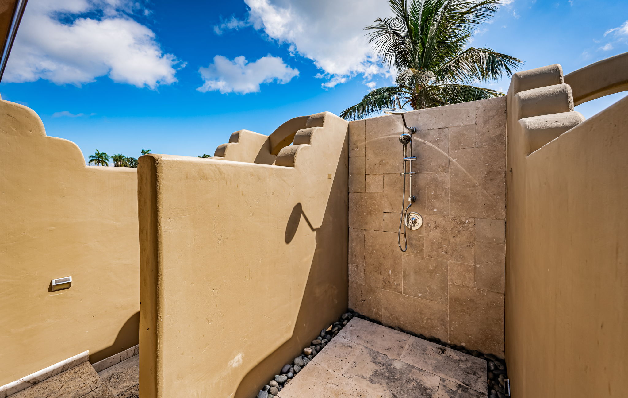 Outdoor Shower1a