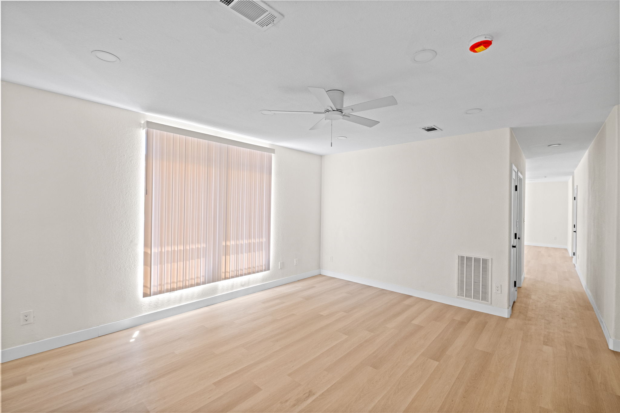 Living Area - 42965 Powerline Rd, Aguanga, CA 92536-9149