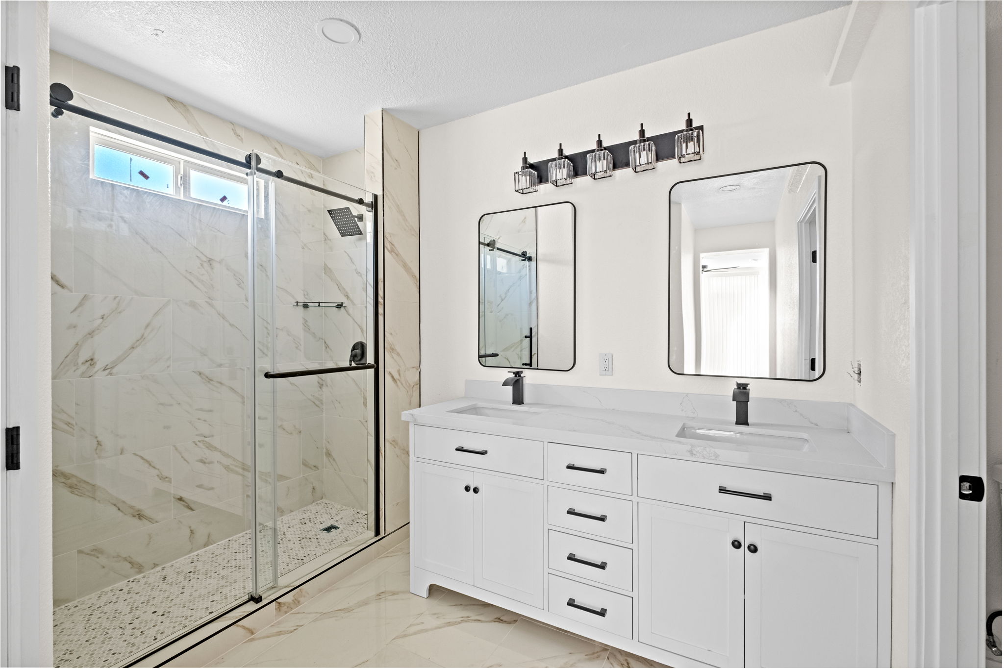 Primary Bathroom - 42965 Powerline Rd, Aguanga, CA 92536-9149