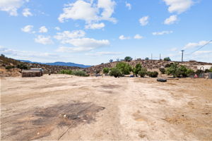 42965 Powerline Rd, Aguanga, CA 92536-9149