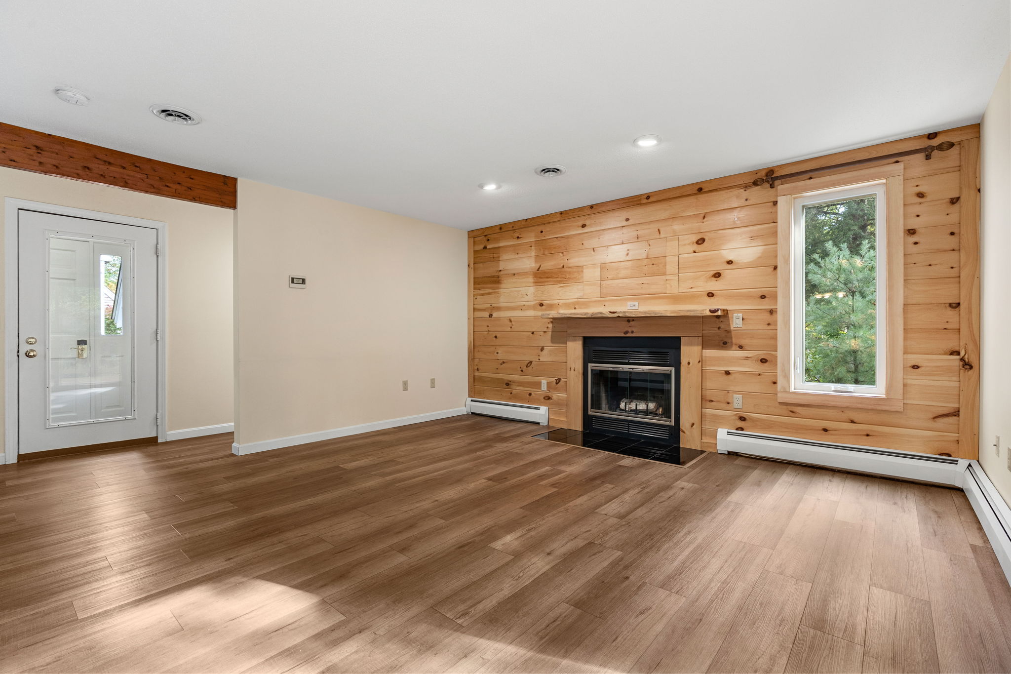 43 Alpine Cir, Laconia, NH 03246, USA Photo 22