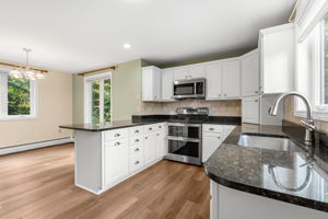 43 Alpine Cir, Laconia, NH 03246, USA Photo 11