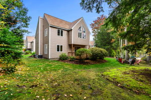 43 Alpine Cir, Laconia, NH 03246, USA Photo 3