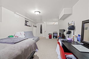  Photo 36
