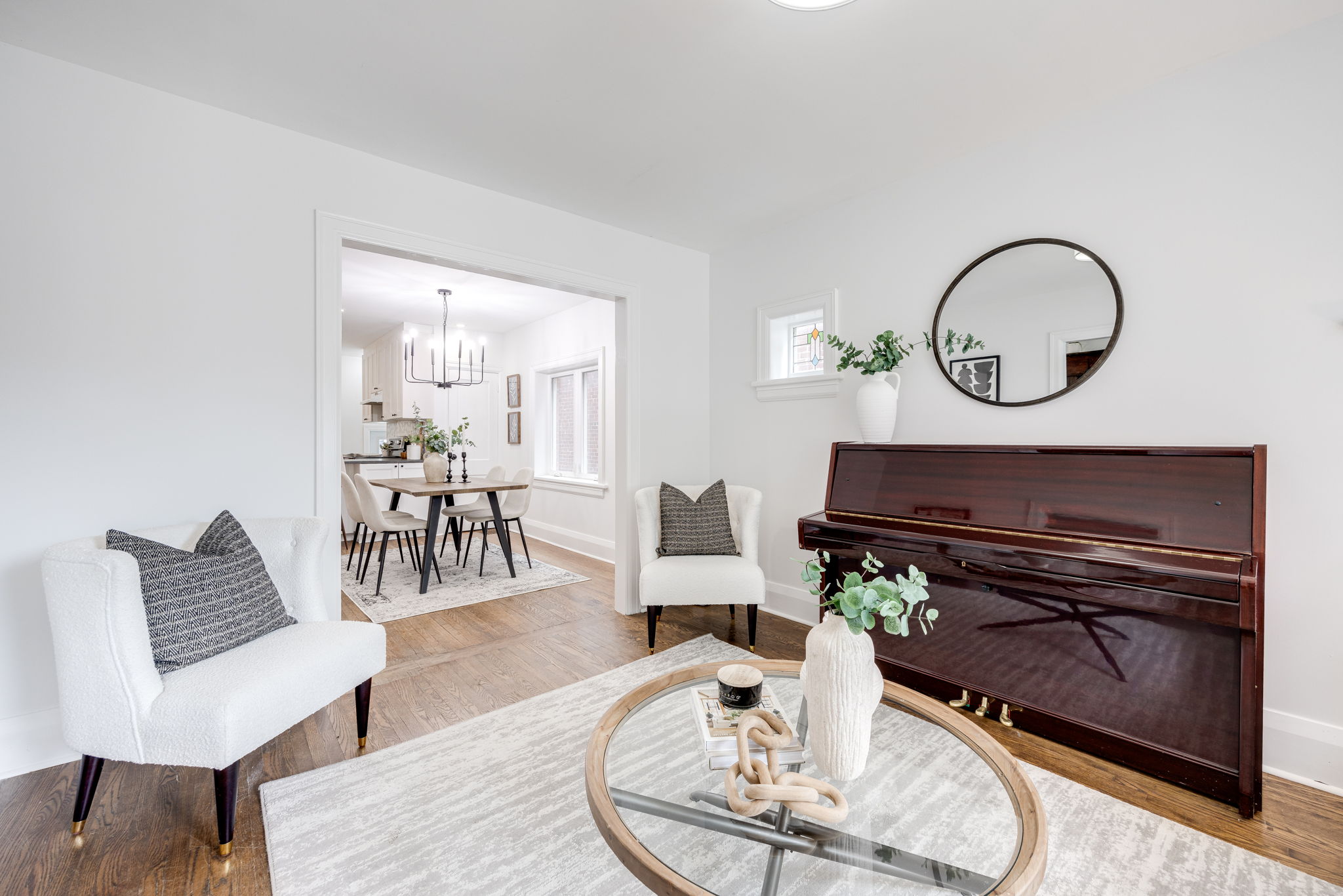 Toronto property showcase — delivered property photograph 12