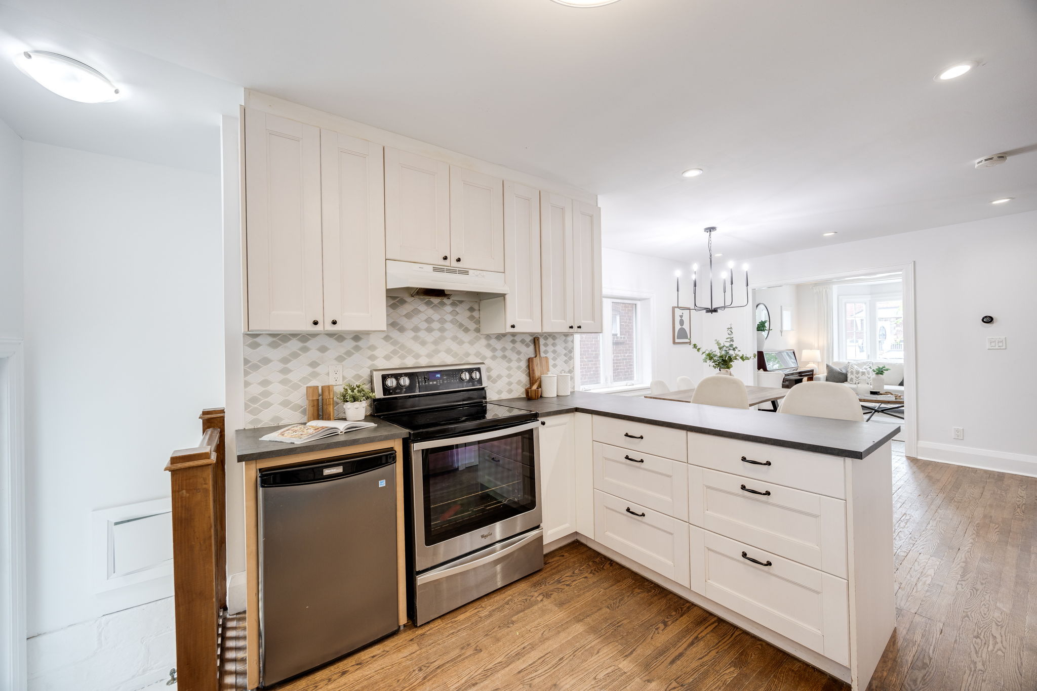 Toronto property showcase — delivered property photograph 19