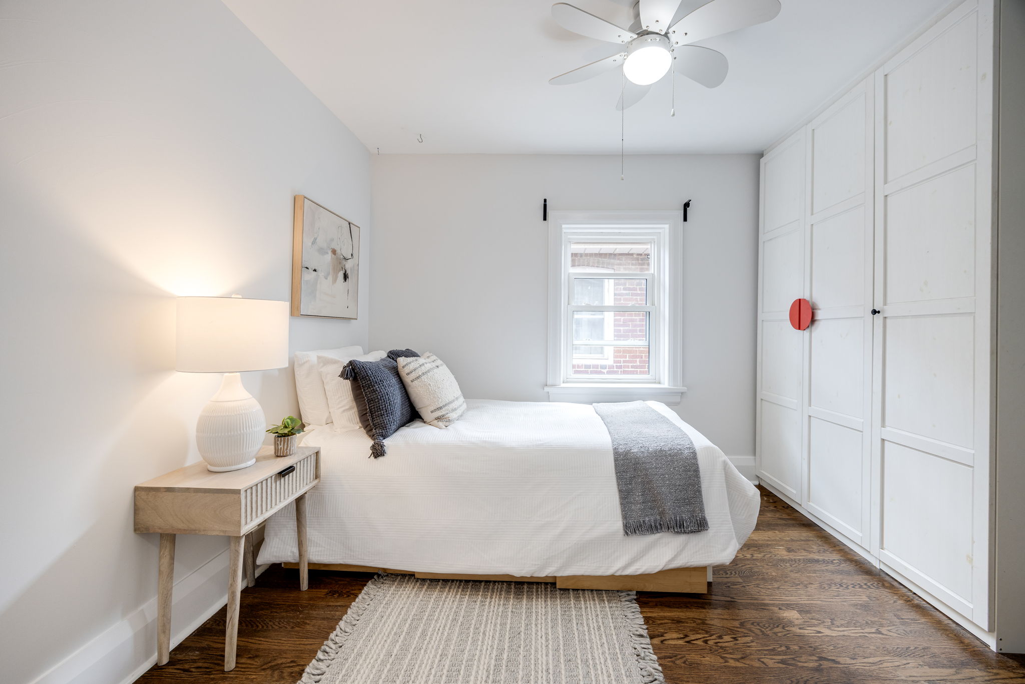 Toronto property showcase — delivered property photograph 24