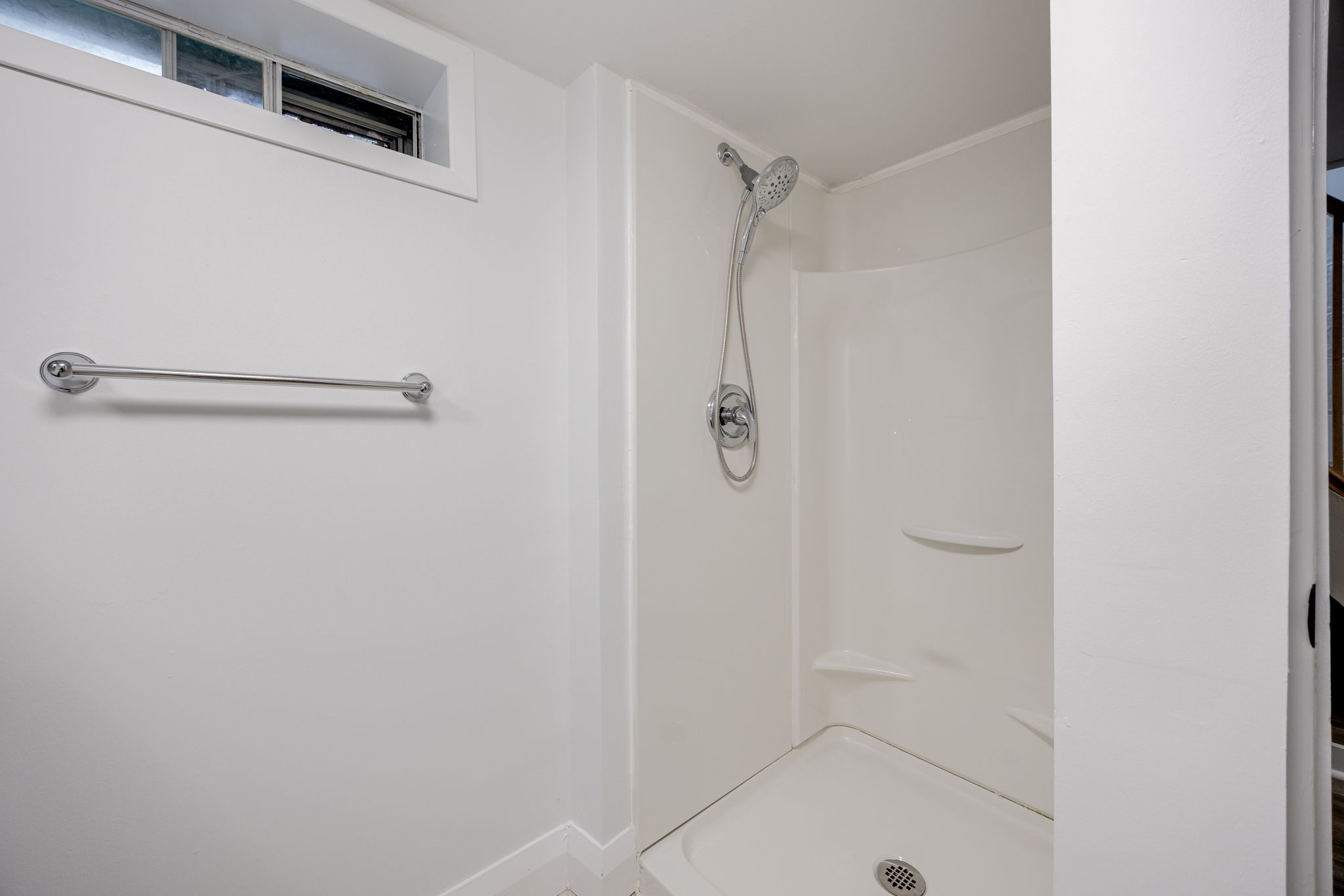 Toronto property showcase — delivered property photograph 35