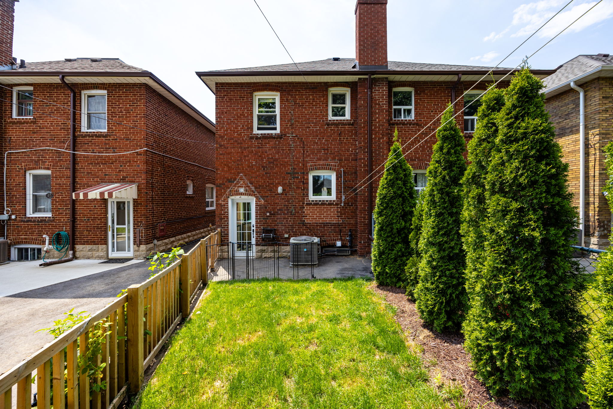 Toronto property showcase — delivered property photograph 37