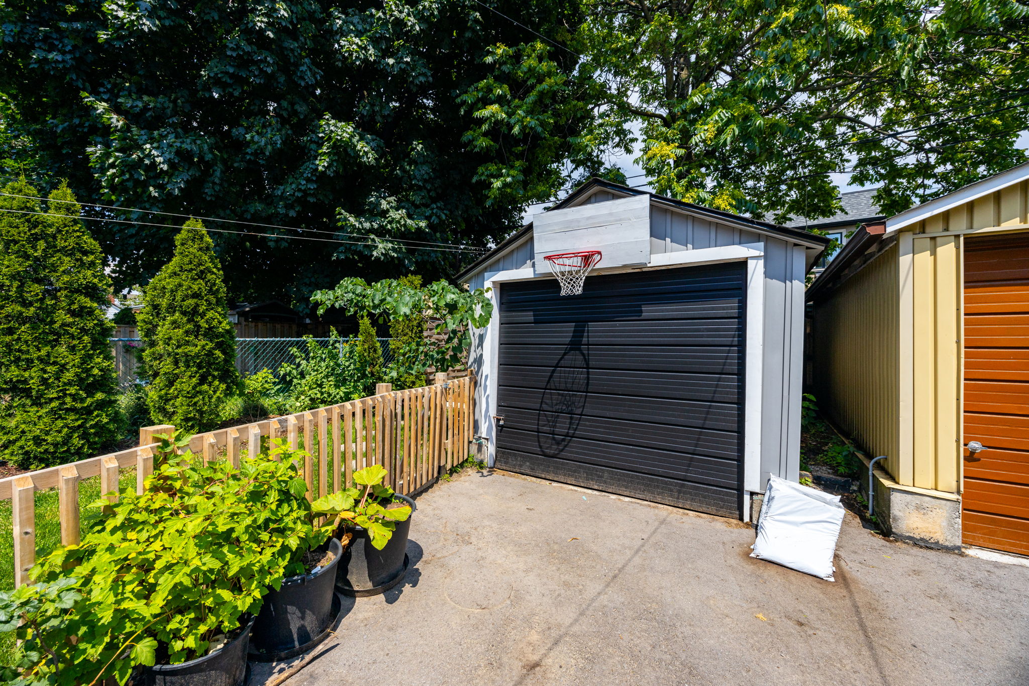 Toronto property showcase — delivered property photograph 41