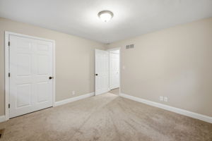  Photo 36