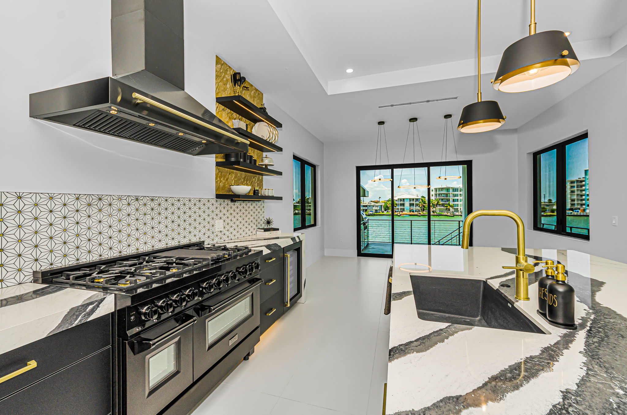 Kitchen11