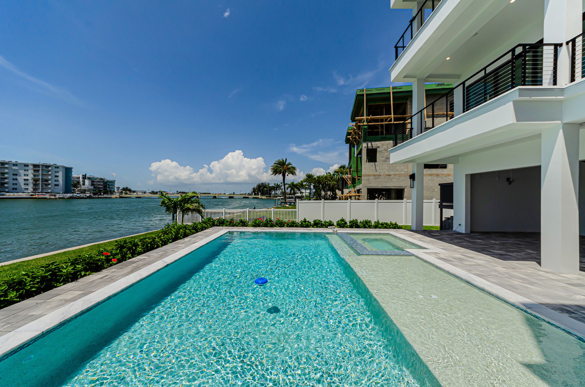 Pool10