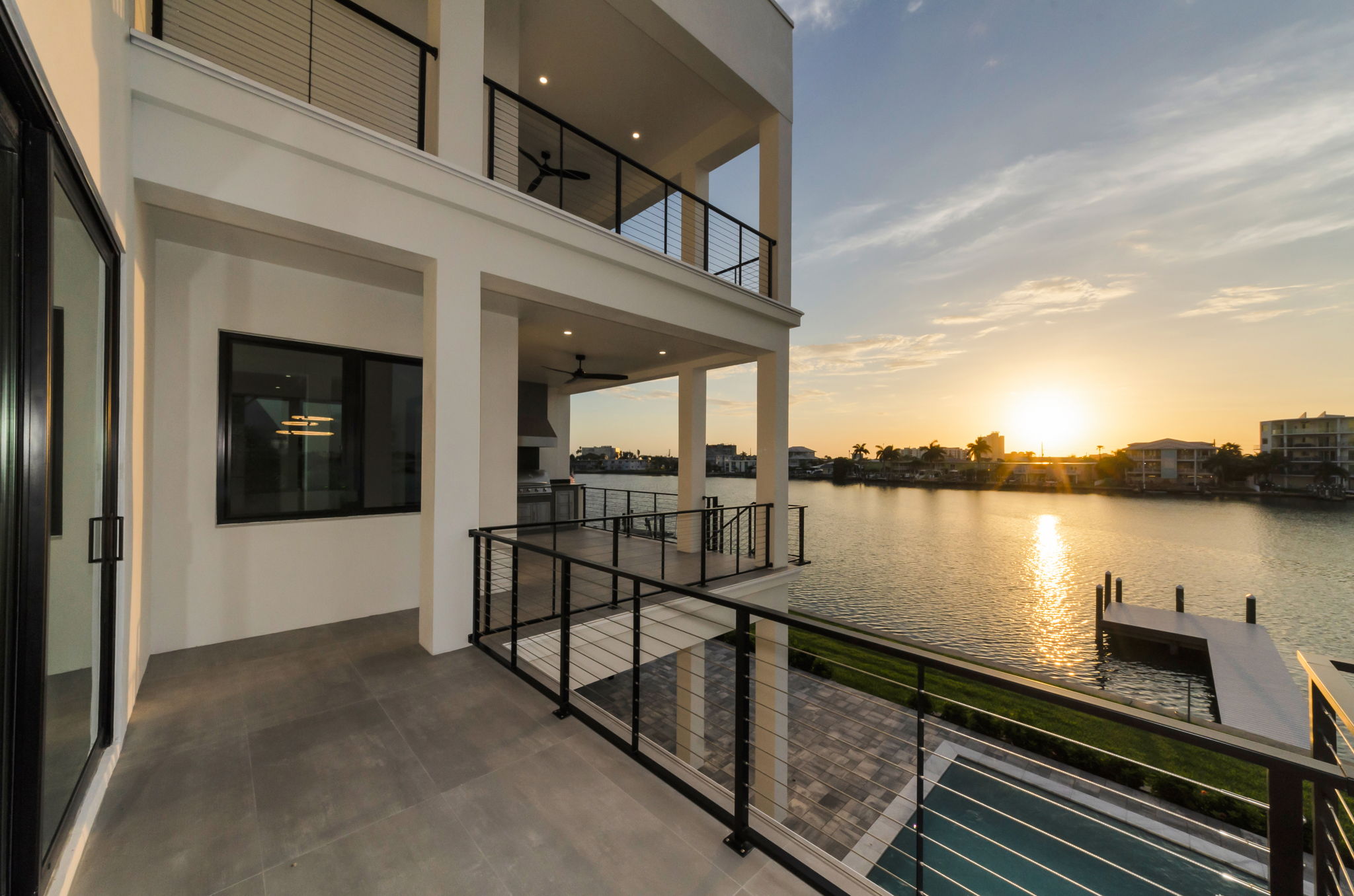 Living Room Balcony20
