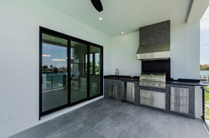 Dining Room-Kitchen Balcony4