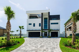 Front Exterior2