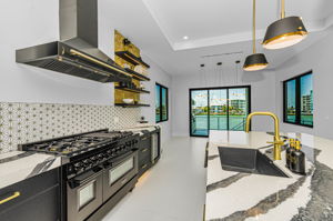 Kitchen11