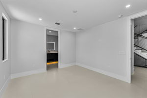 Main Level Guest Bedroom2b