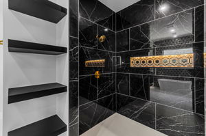 Main Level Primary Bathroom1c