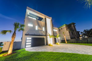 Front Exterior83