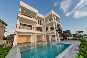 Pool15
