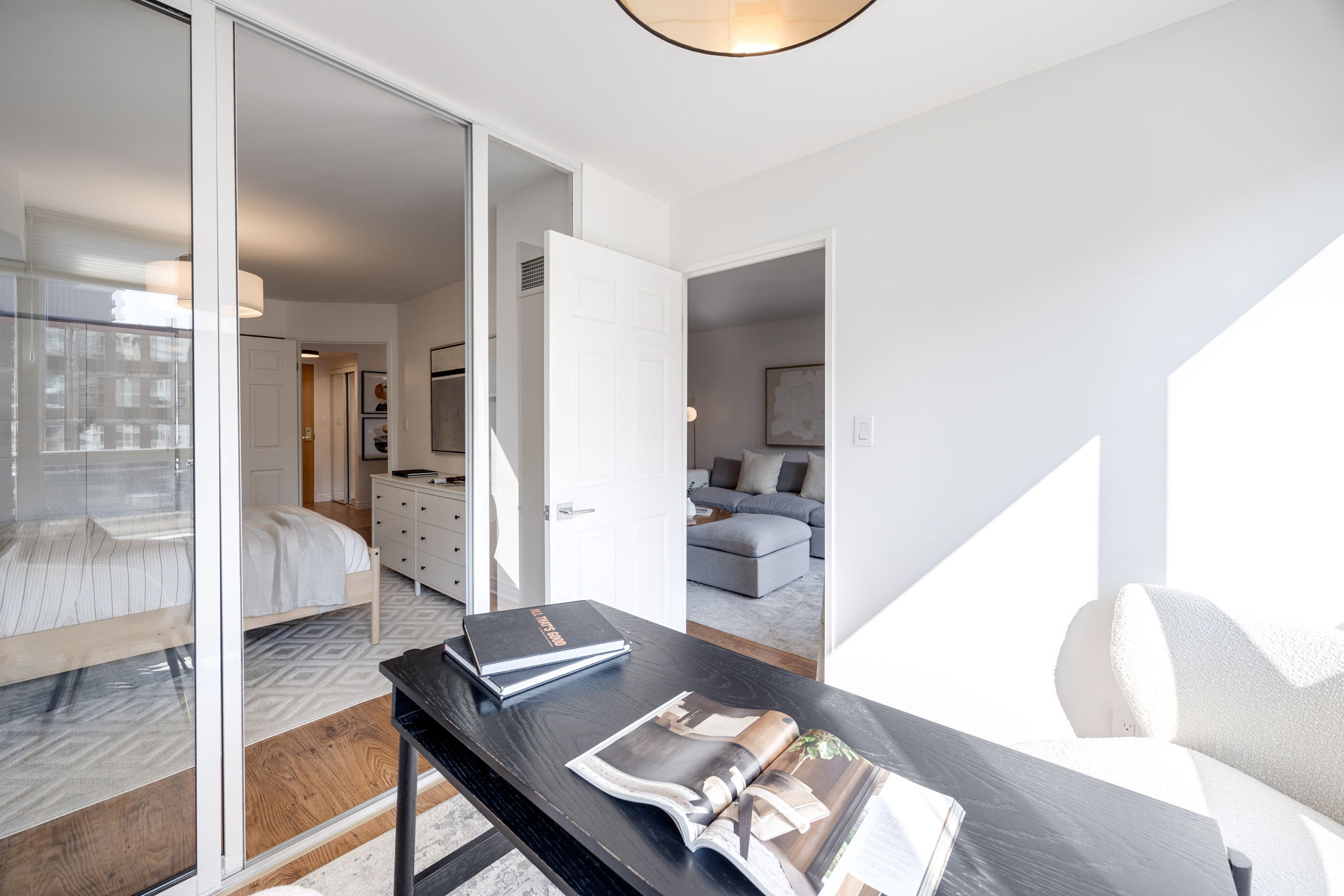 Toronto property showcase — delivered property photograph 17