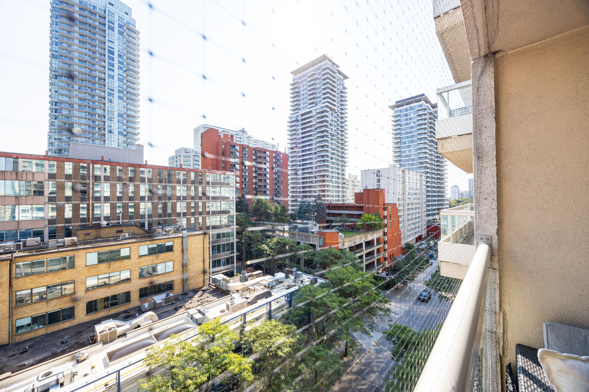 Toronto property showcase — delivered property photograph 25