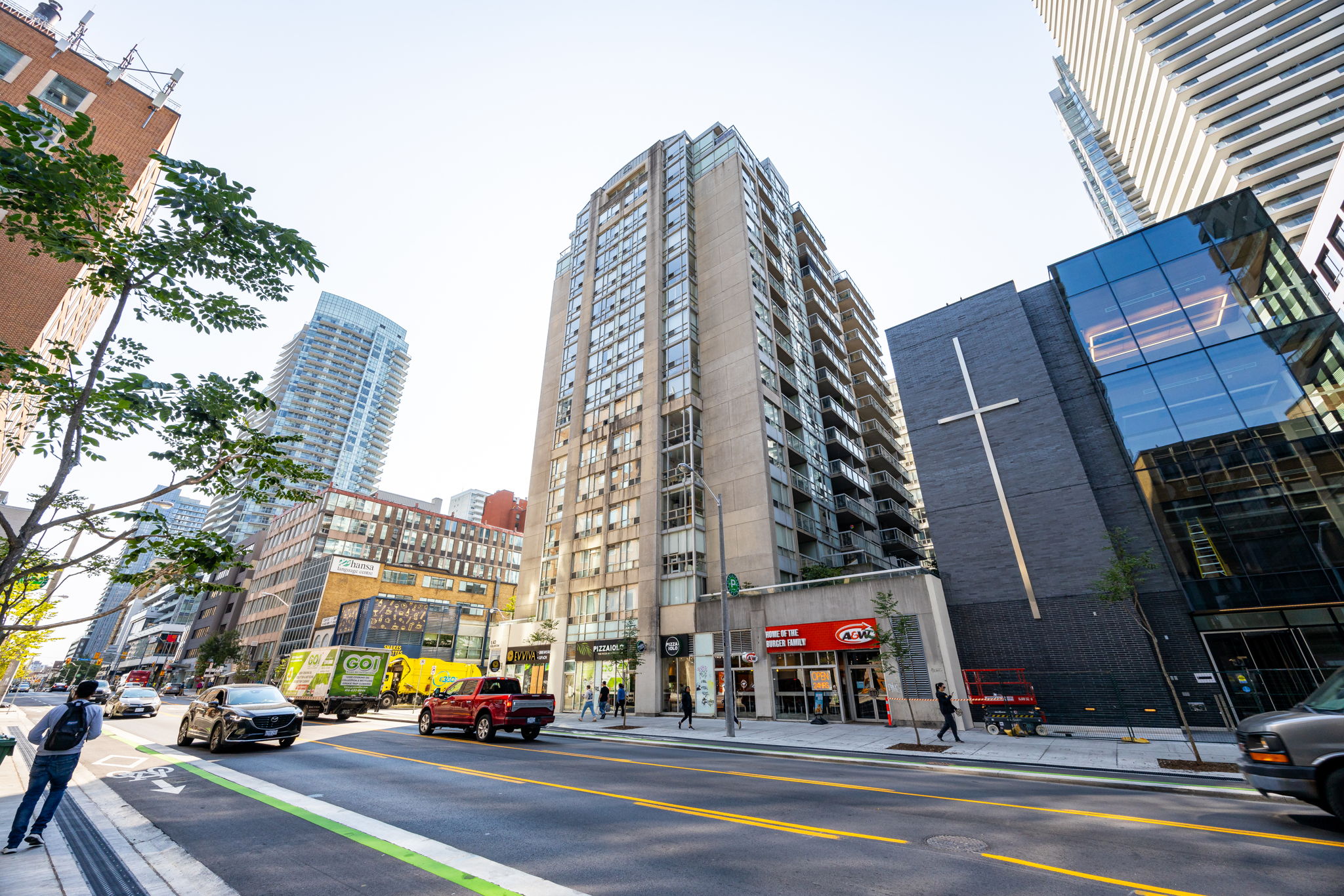 Toronto property showcase — delivered property photograph 30