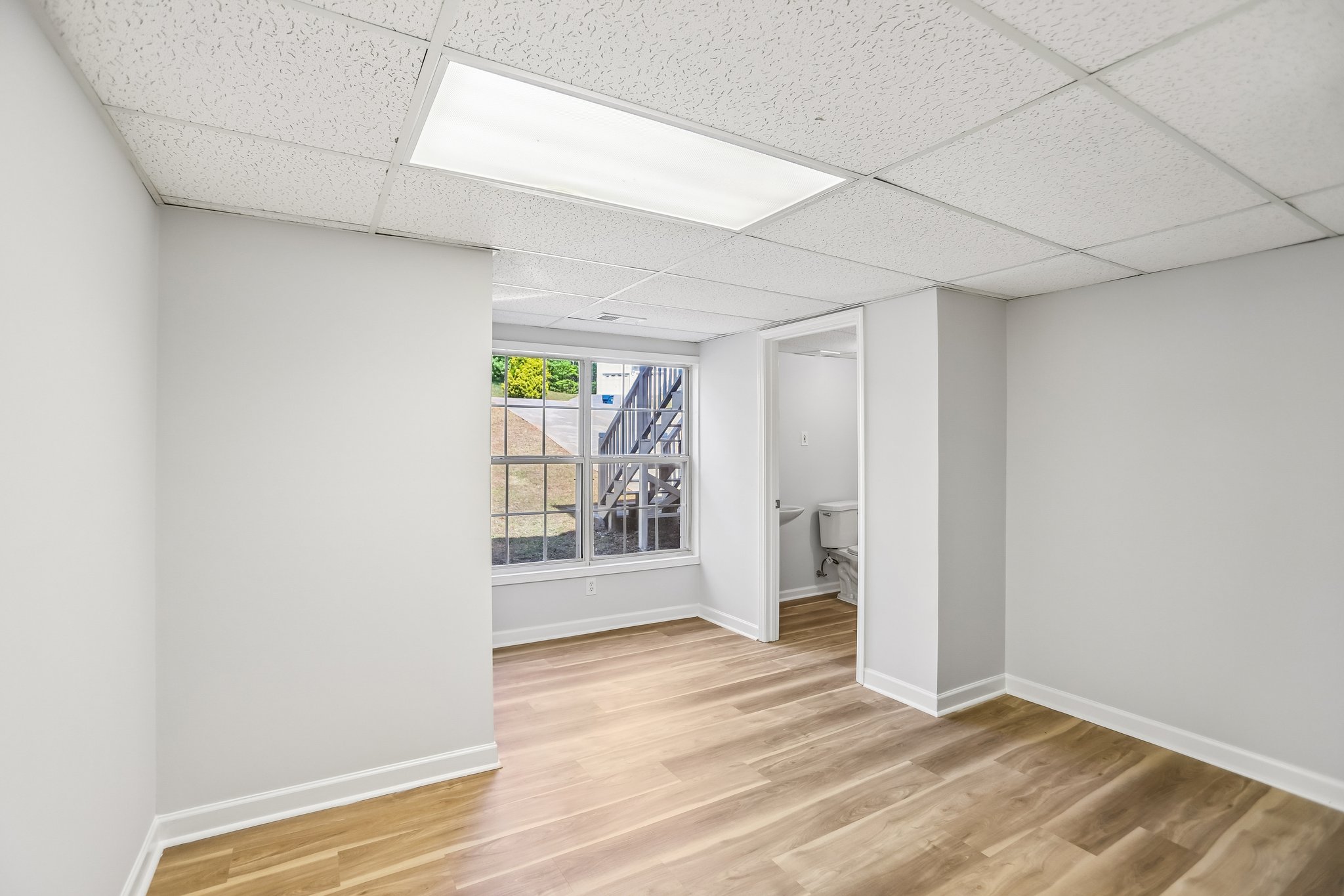 Gina Ct-S2404-025.jpg