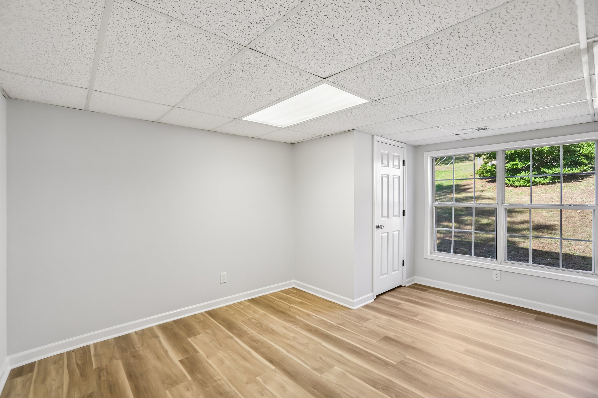 Gina Ct-S2404-026.jpg