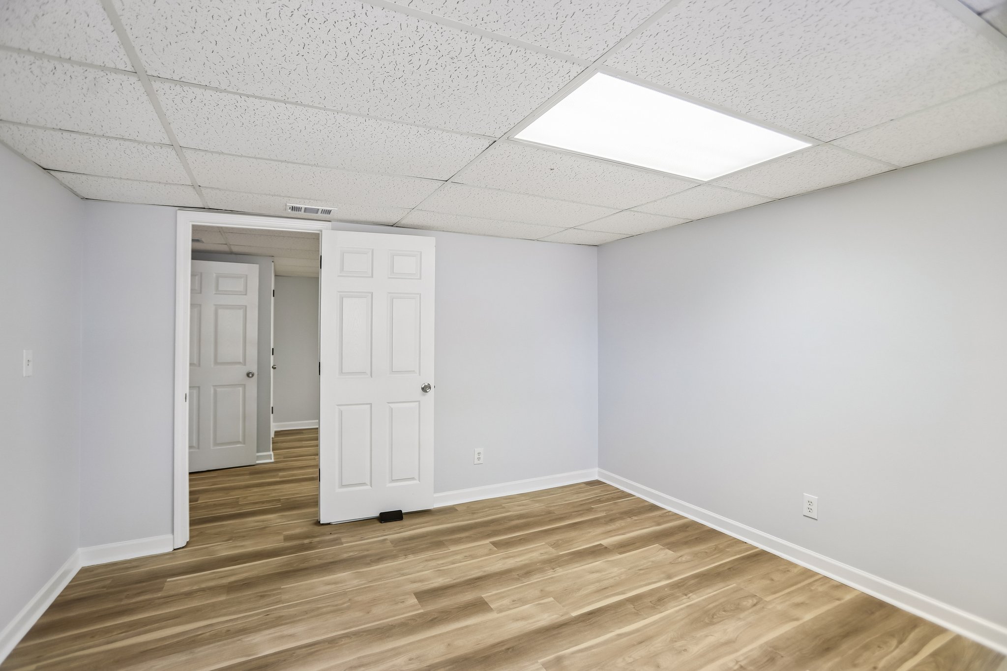 Gina Ct-S2404-027.jpg