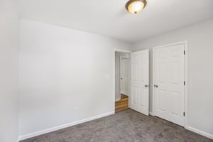 Gina Ct-S2404-016.jpg