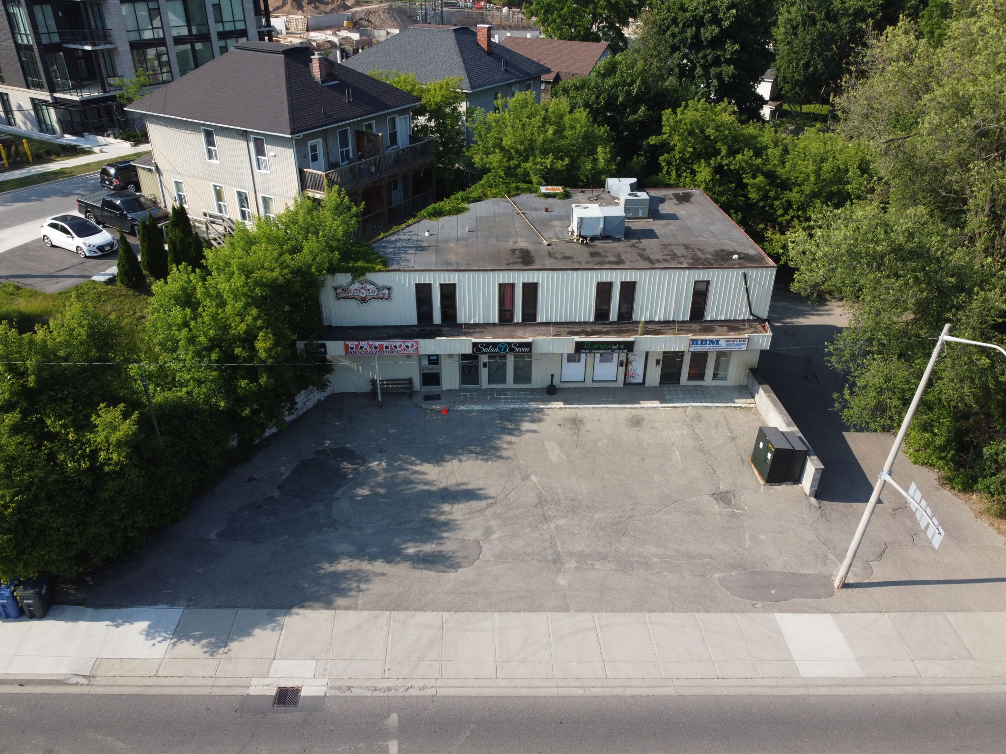 43 Guelph St with 5 Commercial Tenants