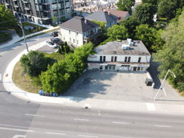 43 Guelph Street corner of Mill St and Hwy 7 Georgetown ON